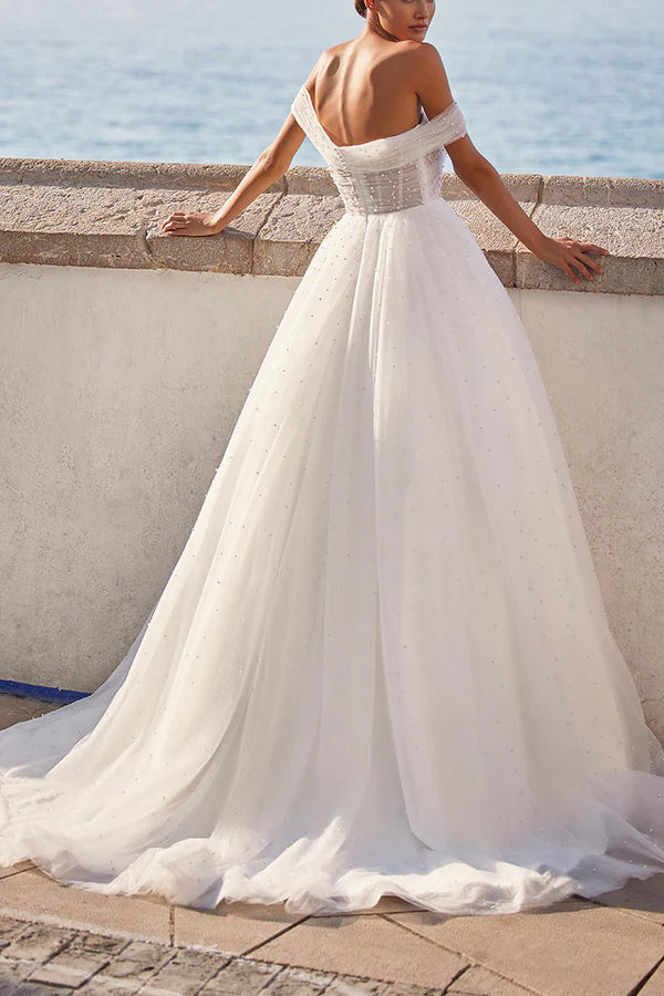 Abito da sposa a trapezio con scollo a cuore e perle trasparenti Abito da sposa